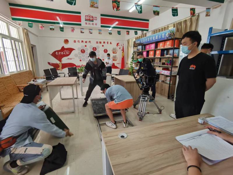 追星女孩心理学分析报告：浮梁县广告片拍摄公司揭秘饭圈应援式传播逻辑